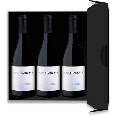 Conjunto de 3 Garrafas de Dona Francisca 2019 - Vinogrande